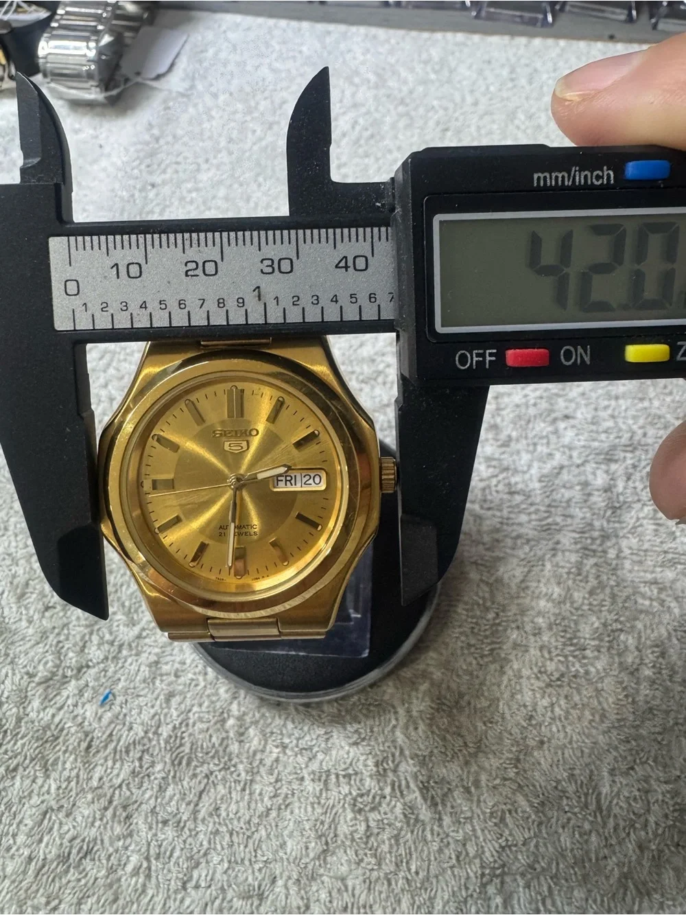 Seiko Gold Tone Men's Automatic Watch with Day-Date